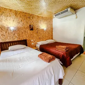 ** Pensión Lux Tailandia