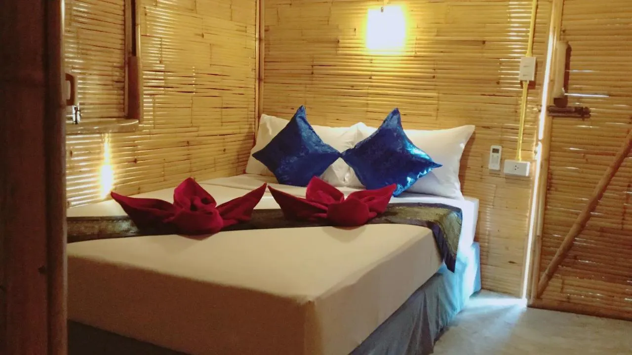 Chom Dao Resort Koh Lanta 2*,
