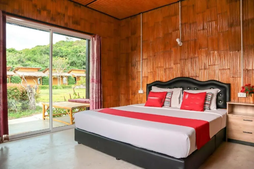 Chom Dao Resort Koh Lanta