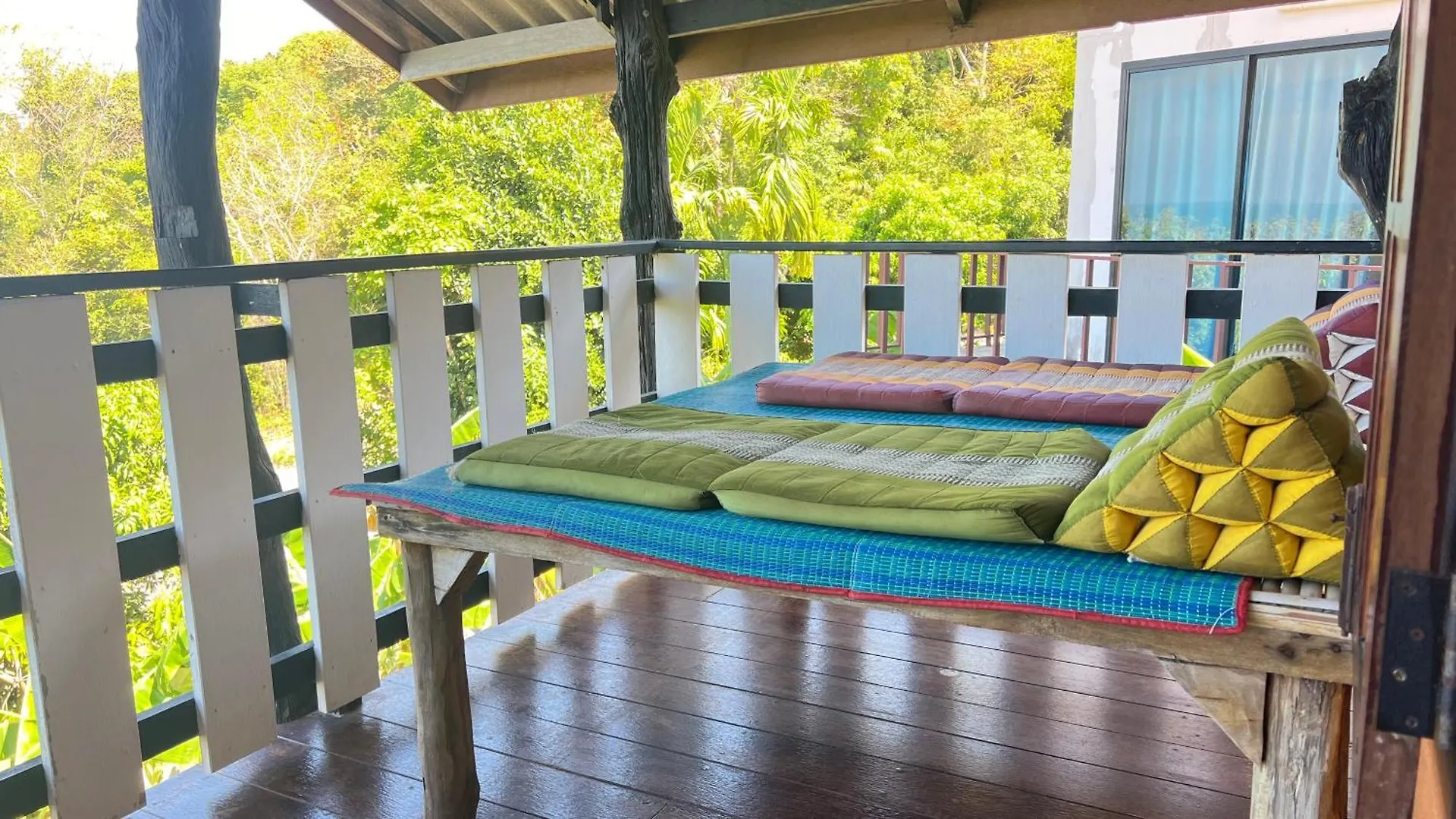 Hotel Chom Dao Resort Koh Lanta